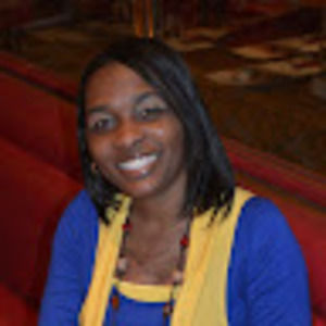 Meet your Posher, Casandra